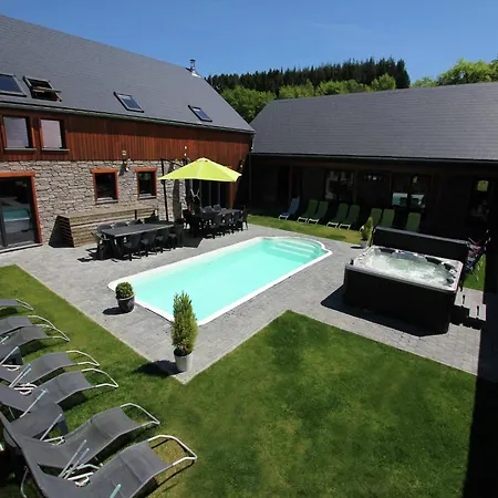 Beautiful With Heated Outdoor Pool, Cleaning Included Villa *