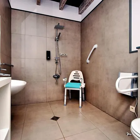 Beautiful With Heated Outdoor Pool, Cleaning Included Villa *
